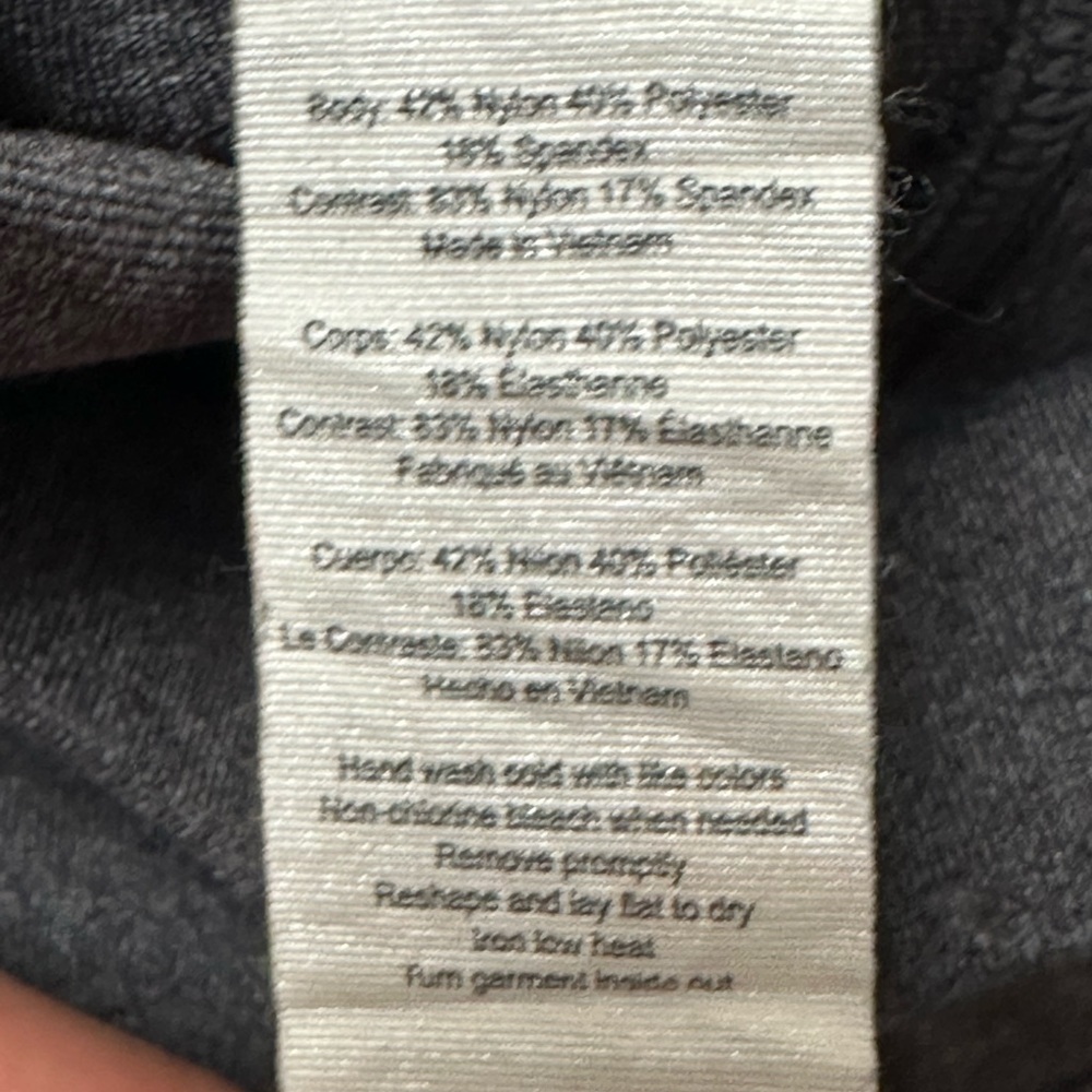 ALO YOGA MOTO LEGGING - Picture 7 of 11